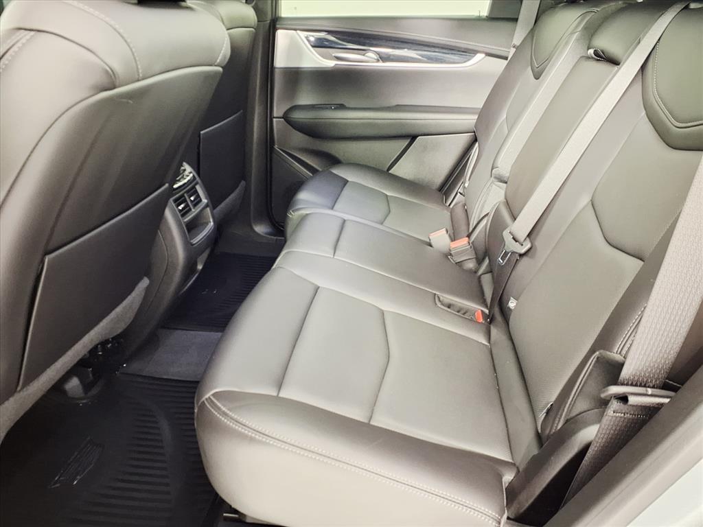 used 2025 Cadillac XT5 car, priced at $46,985