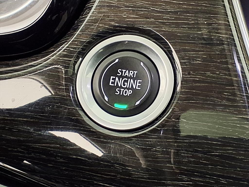 used 2020 Cadillac XT6 car, priced at $31,997