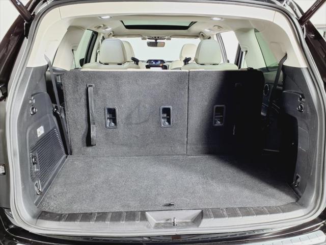 used 2022 Subaru Ascent car, priced at $33,998