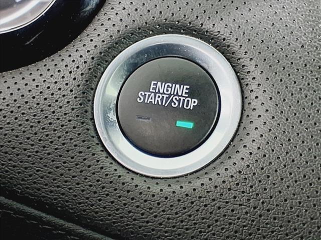 used 2024 Cadillac XT5 car, priced at $37,820