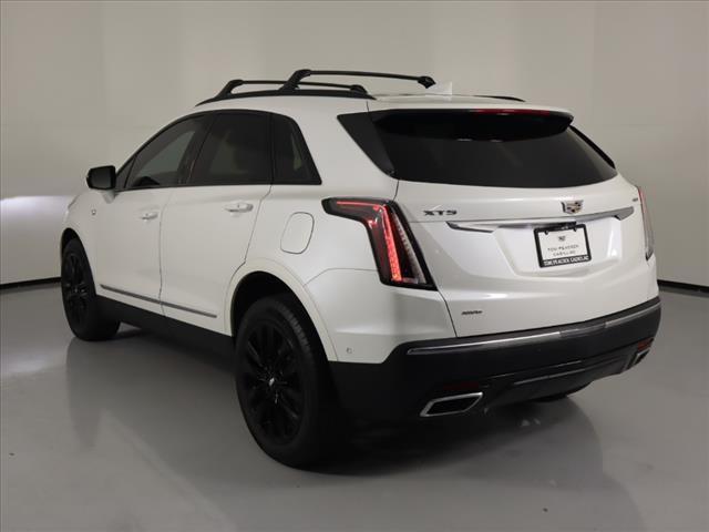 used 2022 Cadillac XT5 car, priced at $37,321