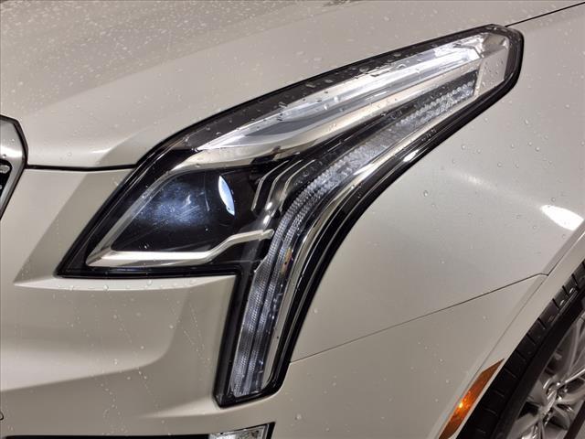 used 2021 Cadillac XT5 car, priced at $26,590