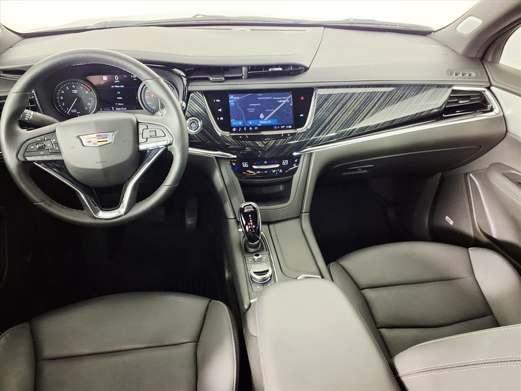 used 2024 Cadillac XT6 car, priced at $40,999