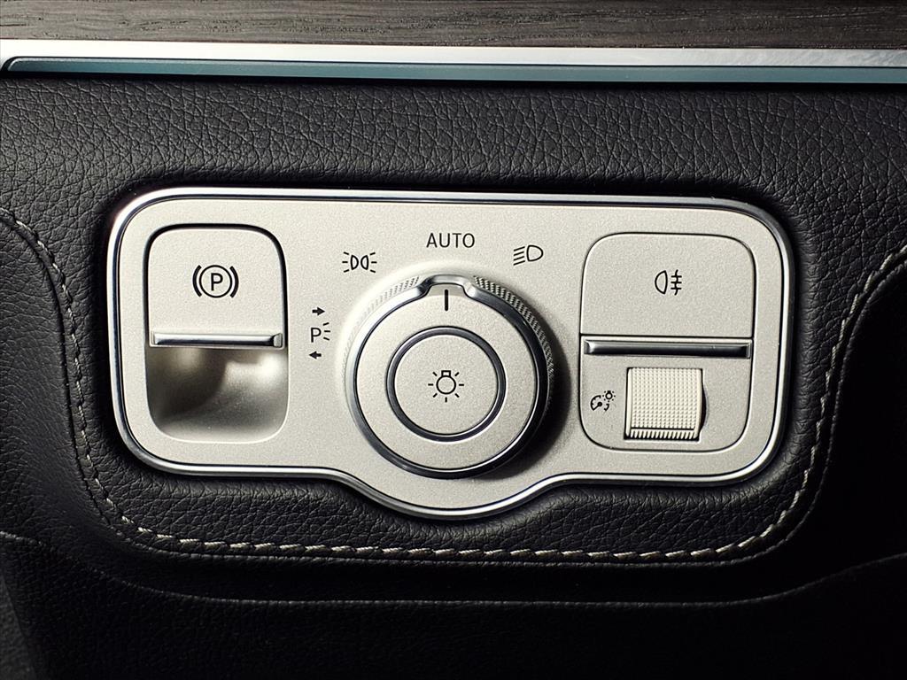 used 2022 Mercedes-Benz GLE 350 car, priced at $43,683