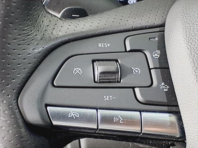 used 2023 Cadillac XT4 car, priced at $33,995