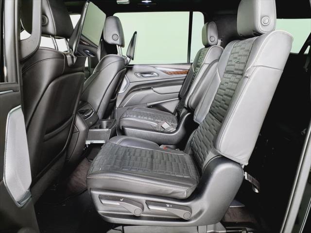used 2023 Cadillac Escalade ESV car, priced at $80,993