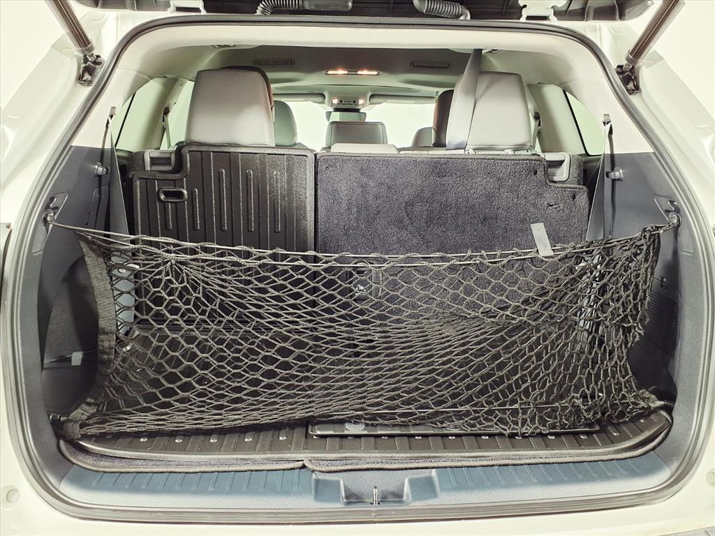 used 2021 Toyota Highlander car, priced at $28,431