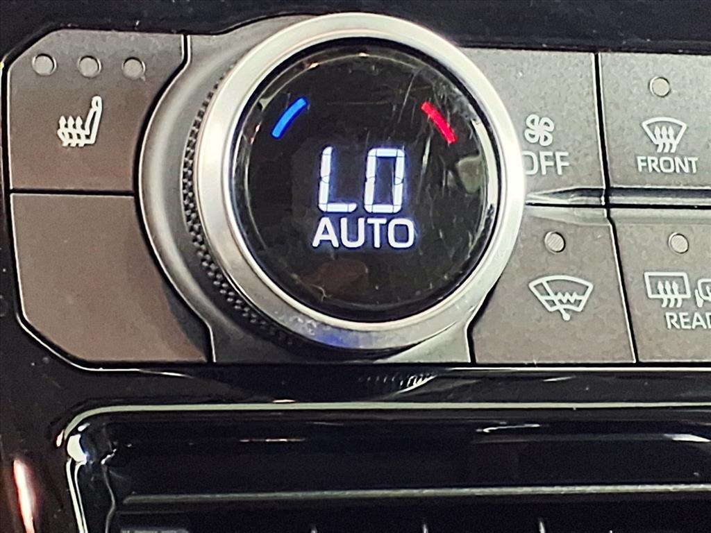 used 2021 Toyota Highlander car, priced at $28,431