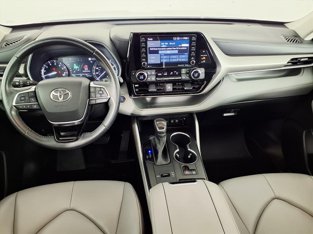 used 2021 Toyota Highlander car, priced at $28,431