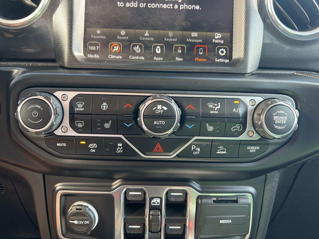 used 2022 Jeep Wrangler Unlimited car, priced at $60,989