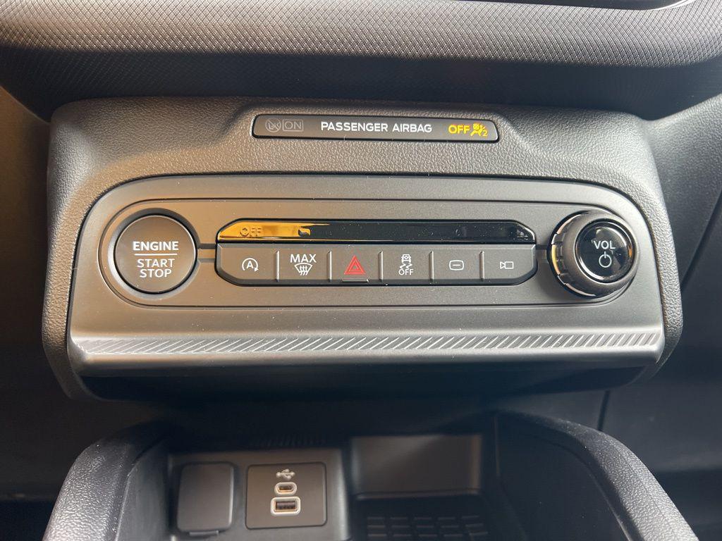 new 2025 Ford Bronco Sport car, priced at $30,881