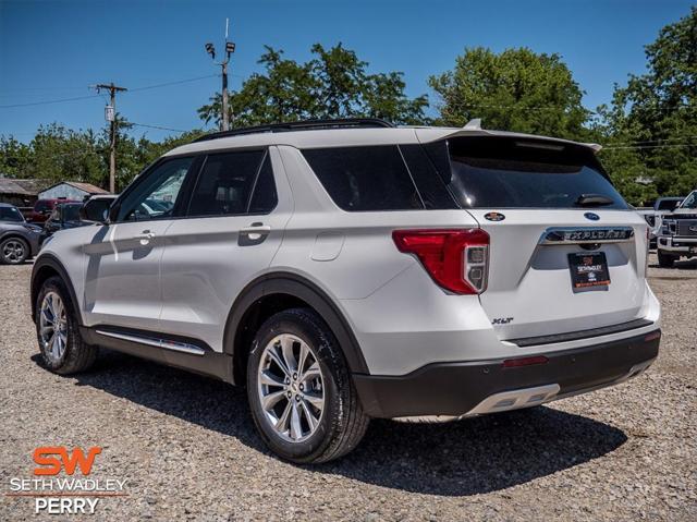 new 2024 Ford Explorer car, priced at $40,870