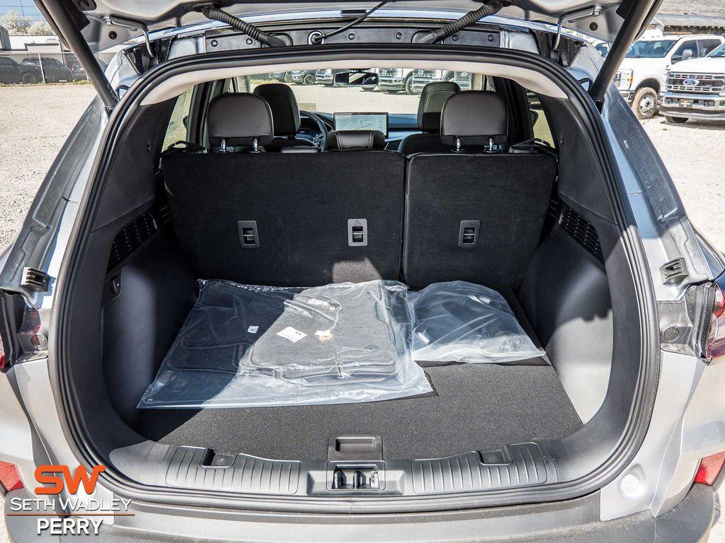 new 2024 Ford Escape PHEV car, priced at $36,123