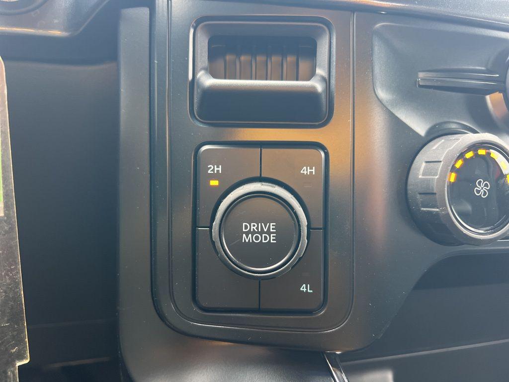 new 2025 Ford F-150 car, priced at $50,895