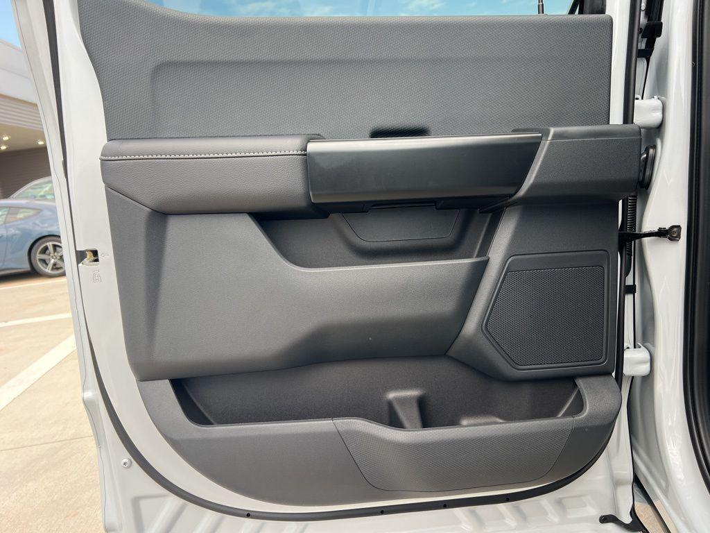 new 2025 Ford F-150 car, priced at $48,167