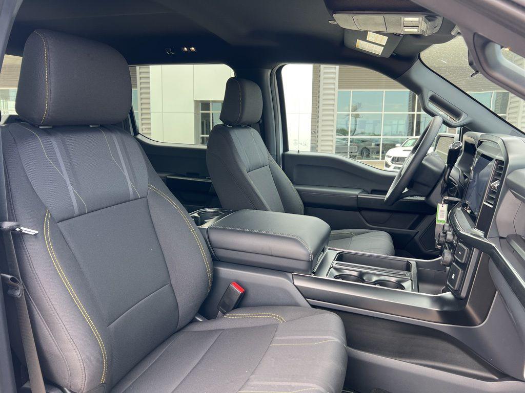 new 2025 Ford F-150 car, priced at $48,167