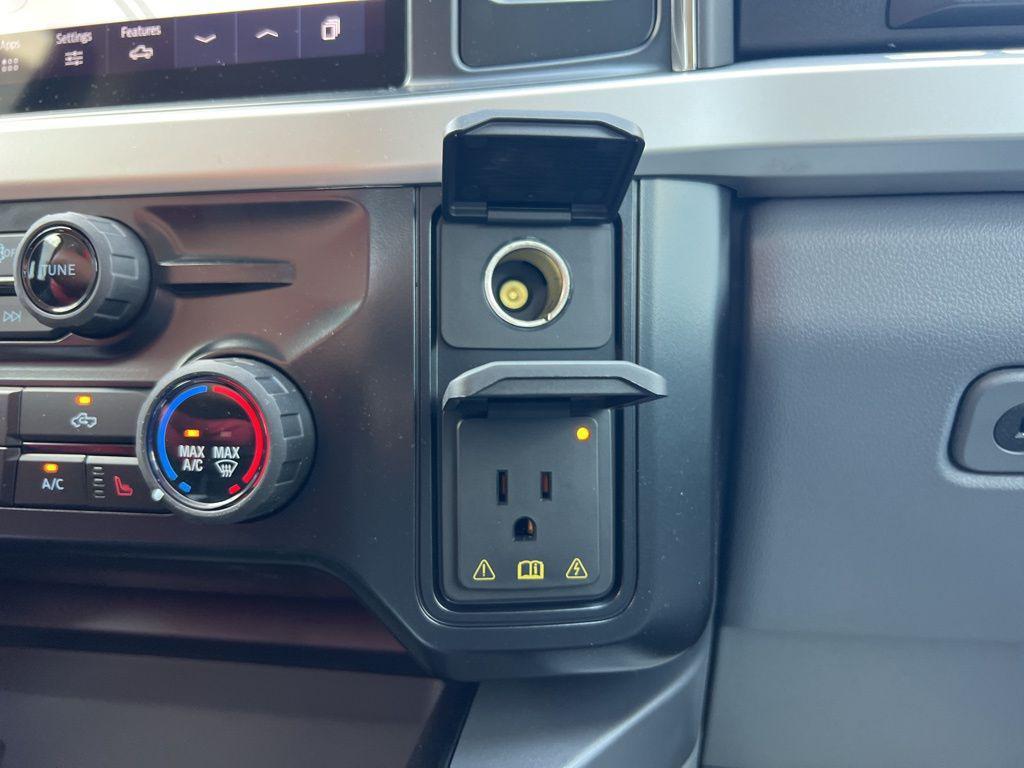 new 2025 Ford F-250 car, priced at $75,376