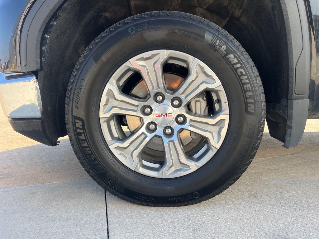 used 2025 GMC Sierra 1500 car, priced at $48,528
