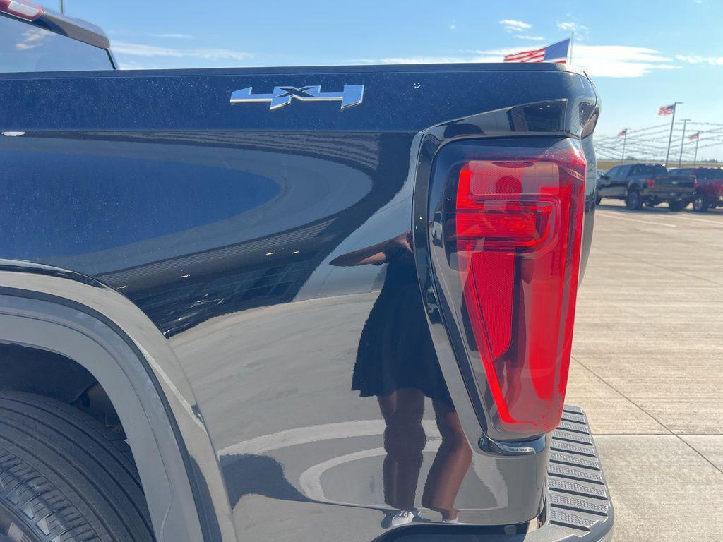 used 2025 GMC Sierra 1500 car, priced at $48,528
