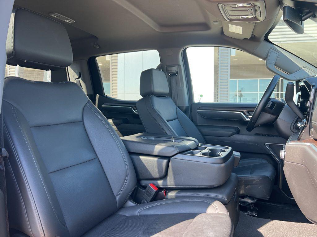 used 2025 GMC Sierra 1500 car, priced at $48,528