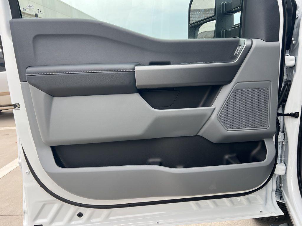 new 2026 Ford F-350 car, priced at $78,125