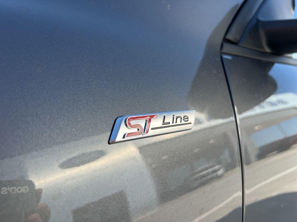 new 2026 Ford Escape car, priced at $33,675