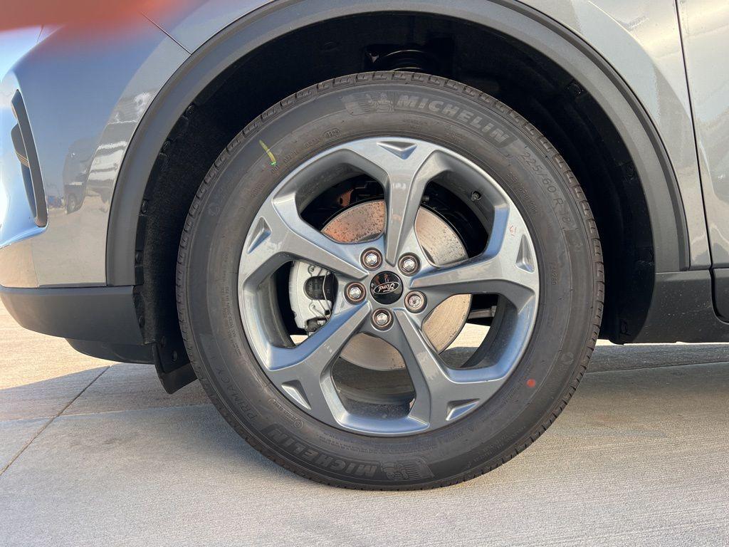 new 2026 Ford Escape car, priced at $33,675
