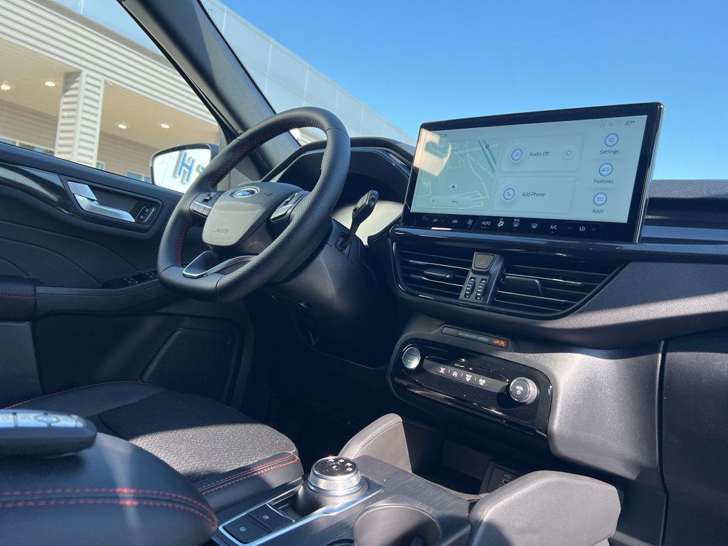 new 2026 Ford Escape car, priced at $33,675