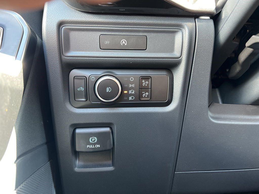 new 2025 Ford F-150 car, priced at $47,498