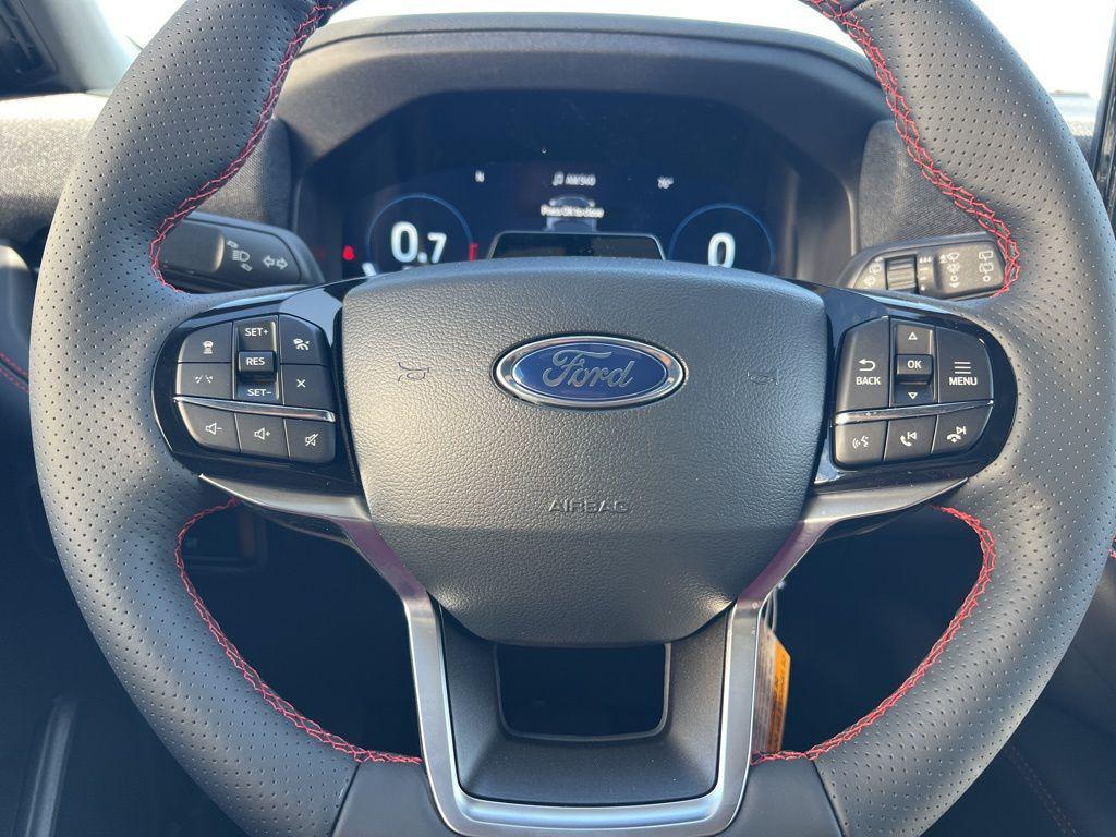 new 2025 Ford Explorer car, priced at $47,956
