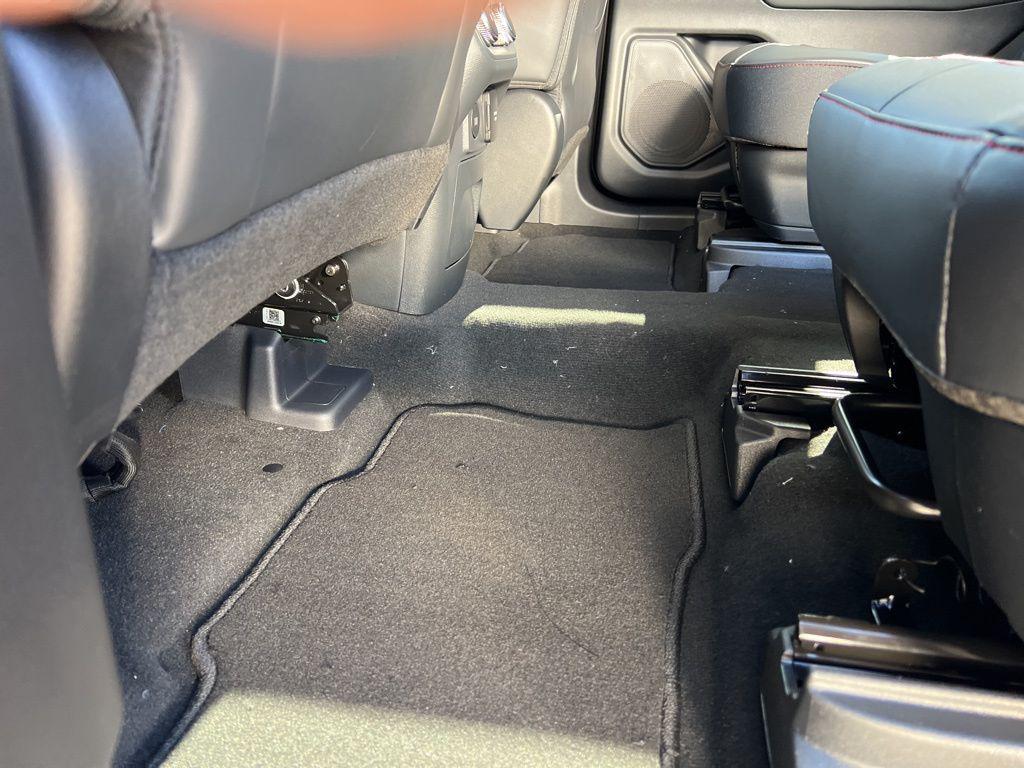 new 2025 Ford Explorer car, priced at $47,956