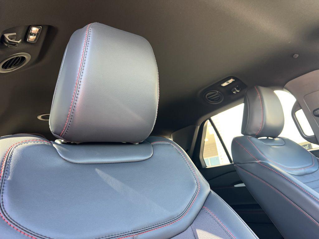 new 2025 Ford Explorer car, priced at $47,956