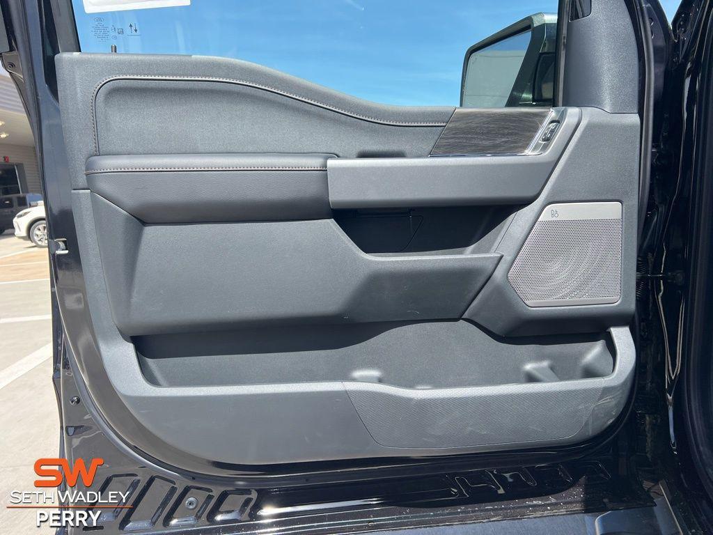 new 2025 Ford F-150 car, priced at $59,734