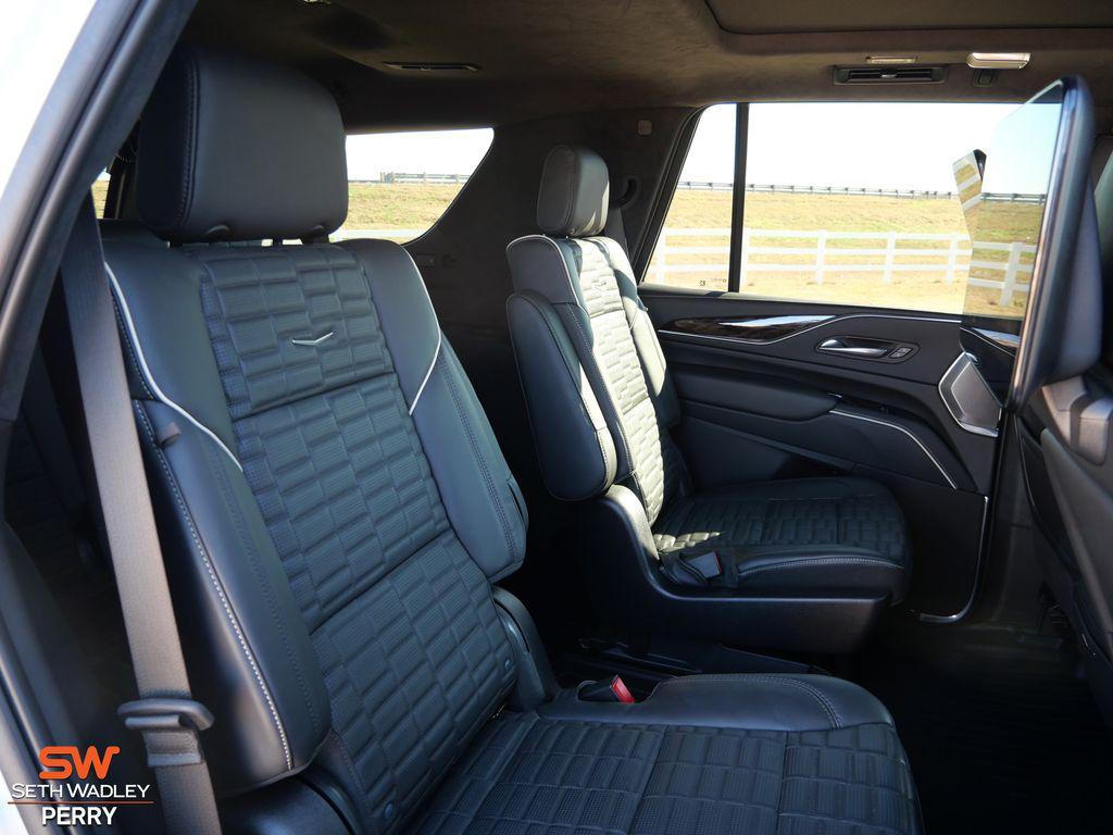 used 2022 Cadillac Escalade car, priced at $70,640
