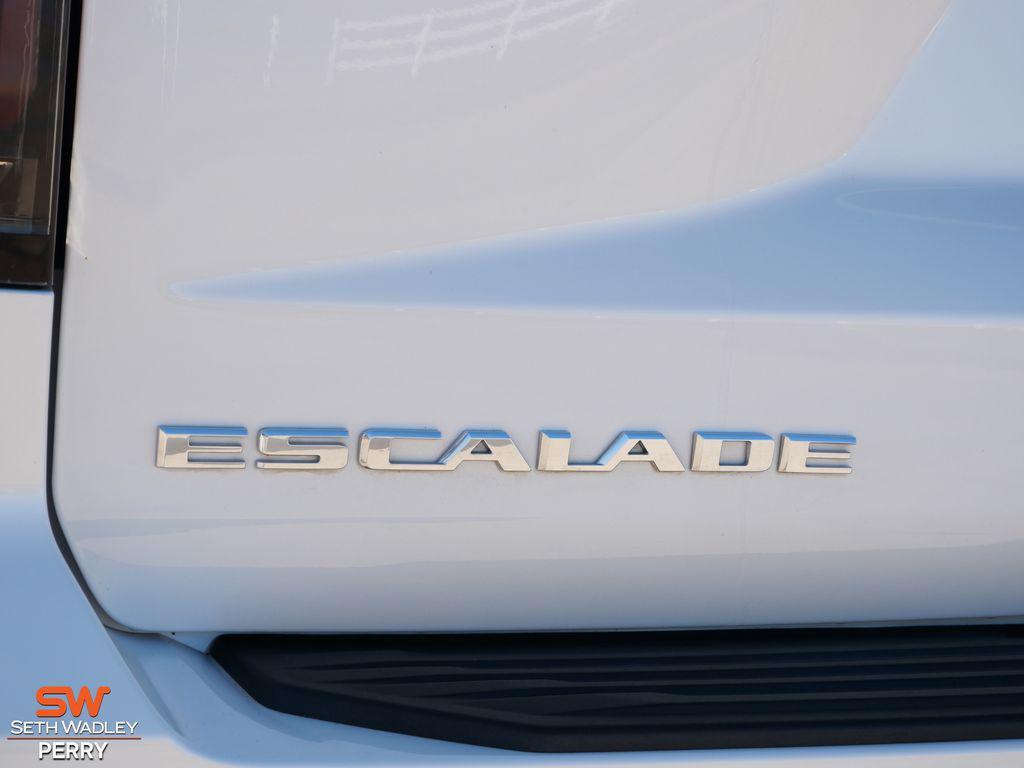 used 2022 Cadillac Escalade car, priced at $70,640
