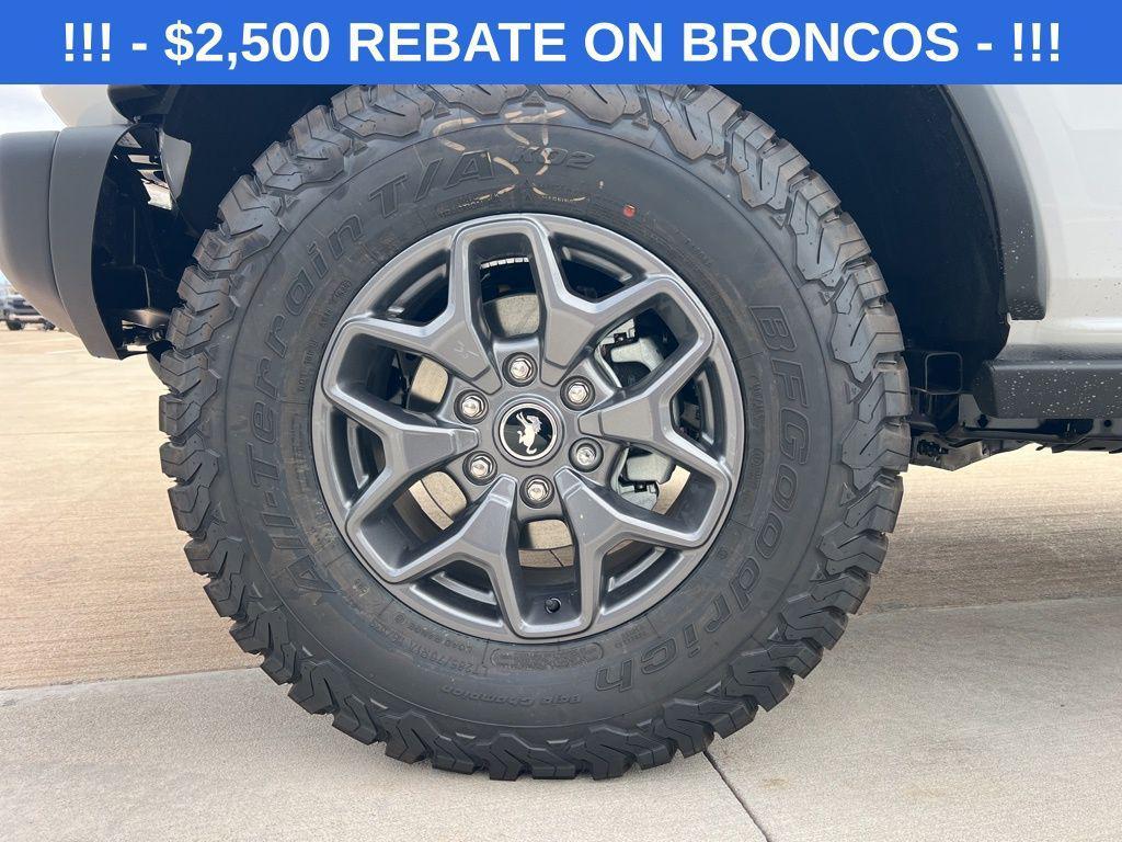 new 2025 Ford Bronco car, priced at $58,190