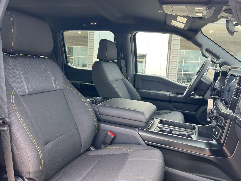 new 2025 Ford F-150 car, priced at $49,250