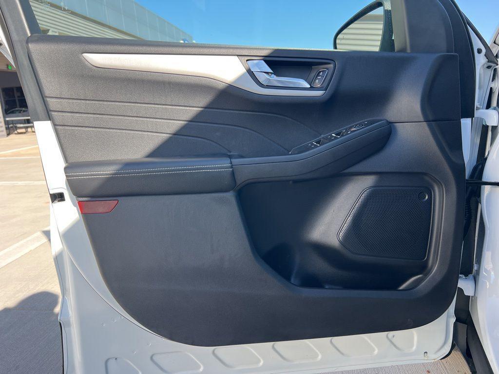 used 2021 Ford Escape car, priced at $20,913