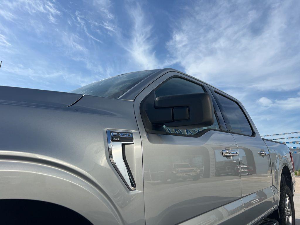 new 2025 Ford F-150 car, priced at $53,884