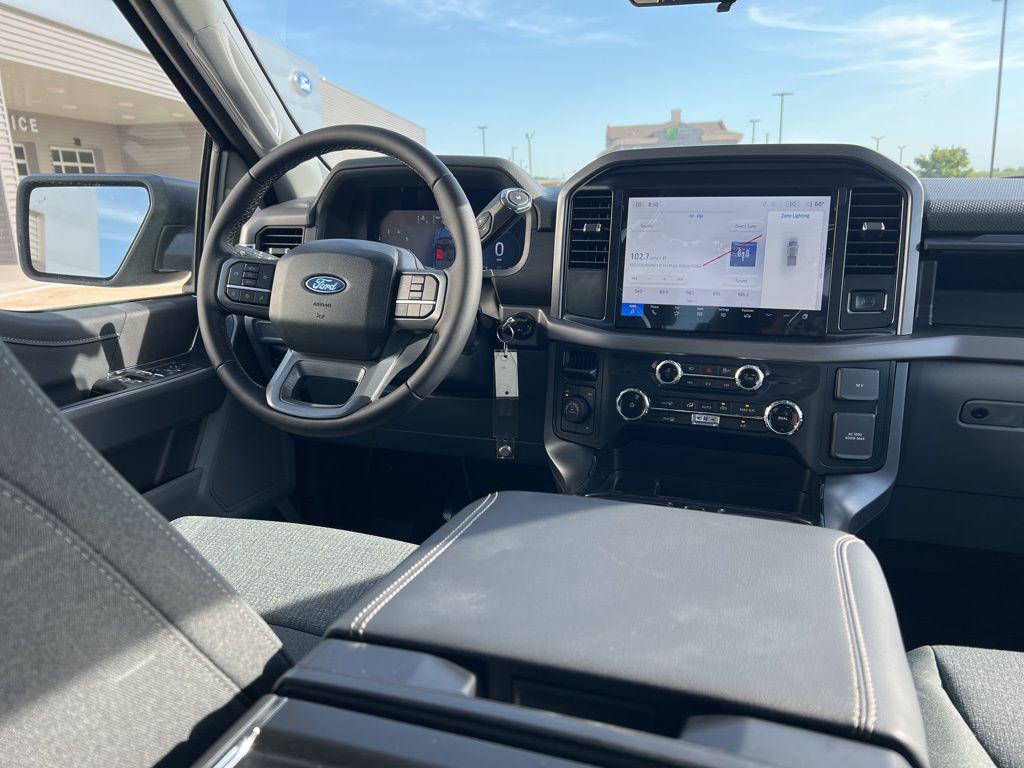 new 2025 Ford F-150 car, priced at $53,884