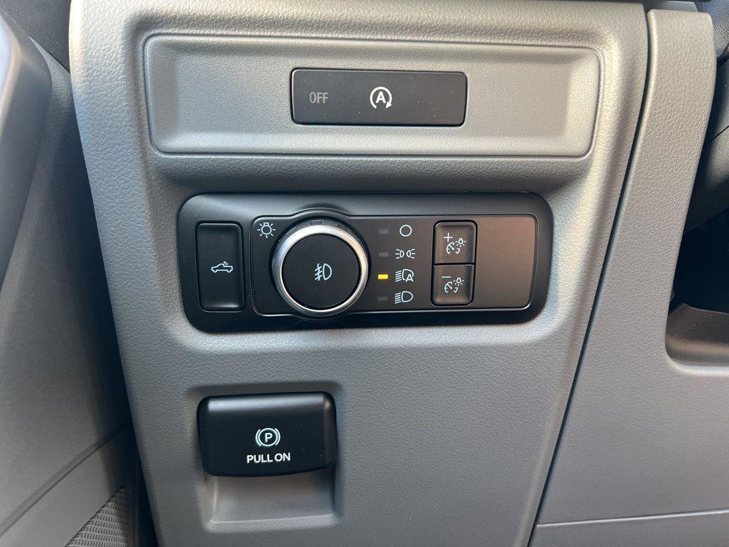 new 2025 Ford F-150 car, priced at $53,884