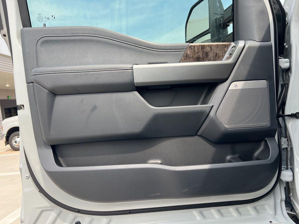 new 2025 Ford F-250 car, priced at $157,780