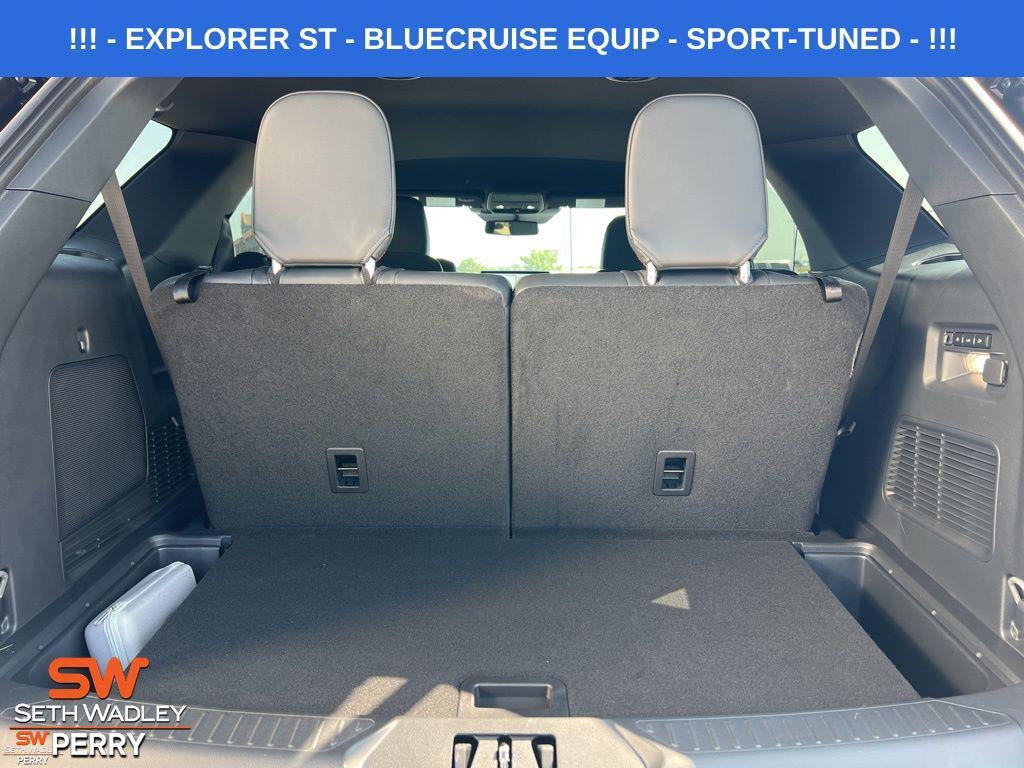 new 2025 Ford Explorer car, priced at $53,894