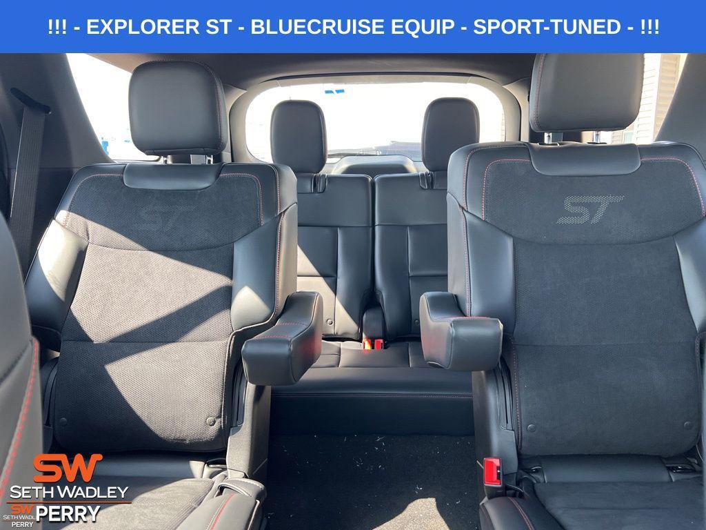 new 2025 Ford Explorer car, priced at $53,894