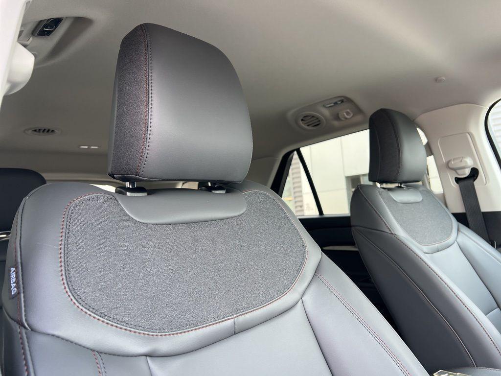 new 2025 Ford Explorer car, priced at $43,335