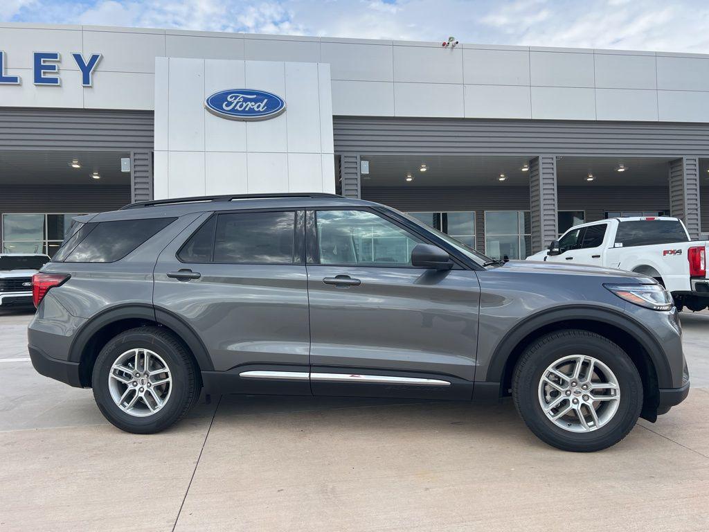 new 2025 Ford Explorer car, priced at $43,335