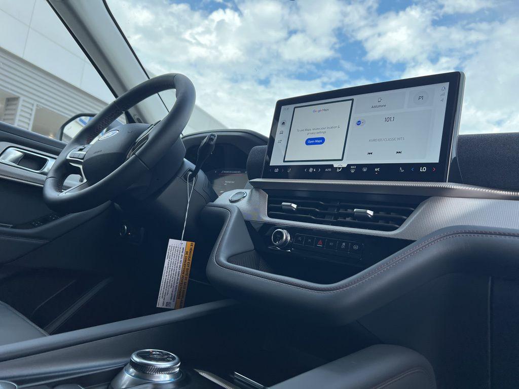 new 2025 Ford Explorer car, priced at $43,335