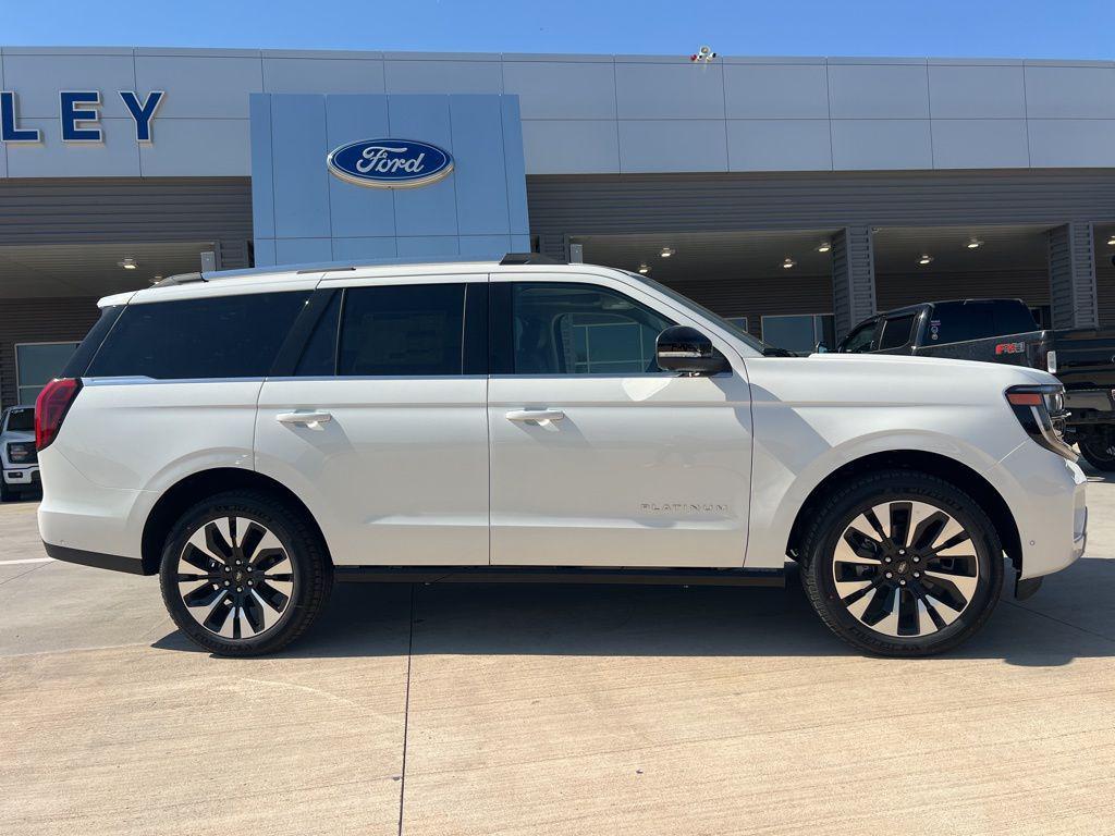 new 2025 Ford Expedition car, priced at $81,495