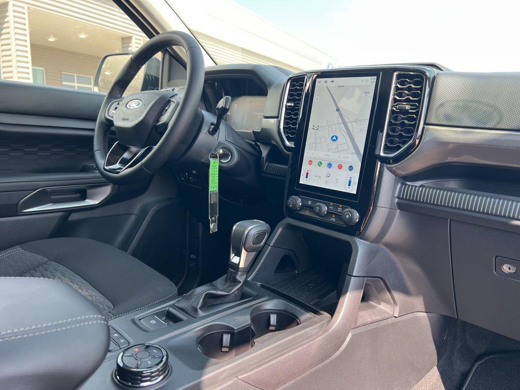 new 2025 Ford Ranger car, priced at $40,371