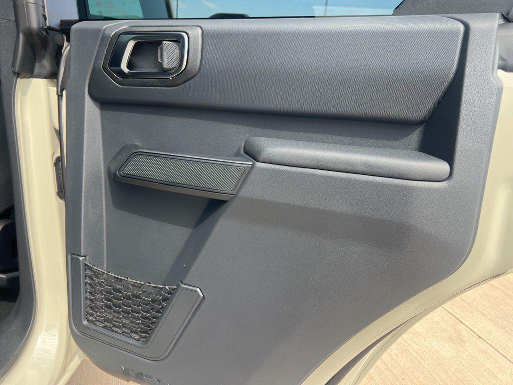 new 2025 Ford Bronco car, priced at $45,523